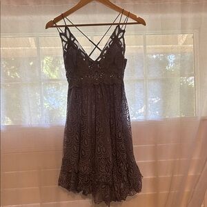 Elegant Lace Spaghetti Strap Dress
